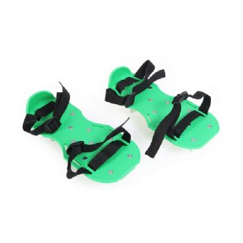 Polypropylene Spiked Shoes